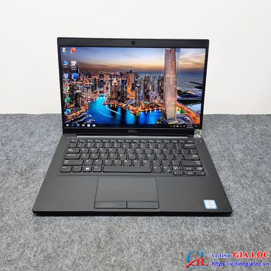 Dell Latitude 7390 i7 8th Gen | 8GB RAM | 256GB SSD | 13.3" FHD | Business Laptop